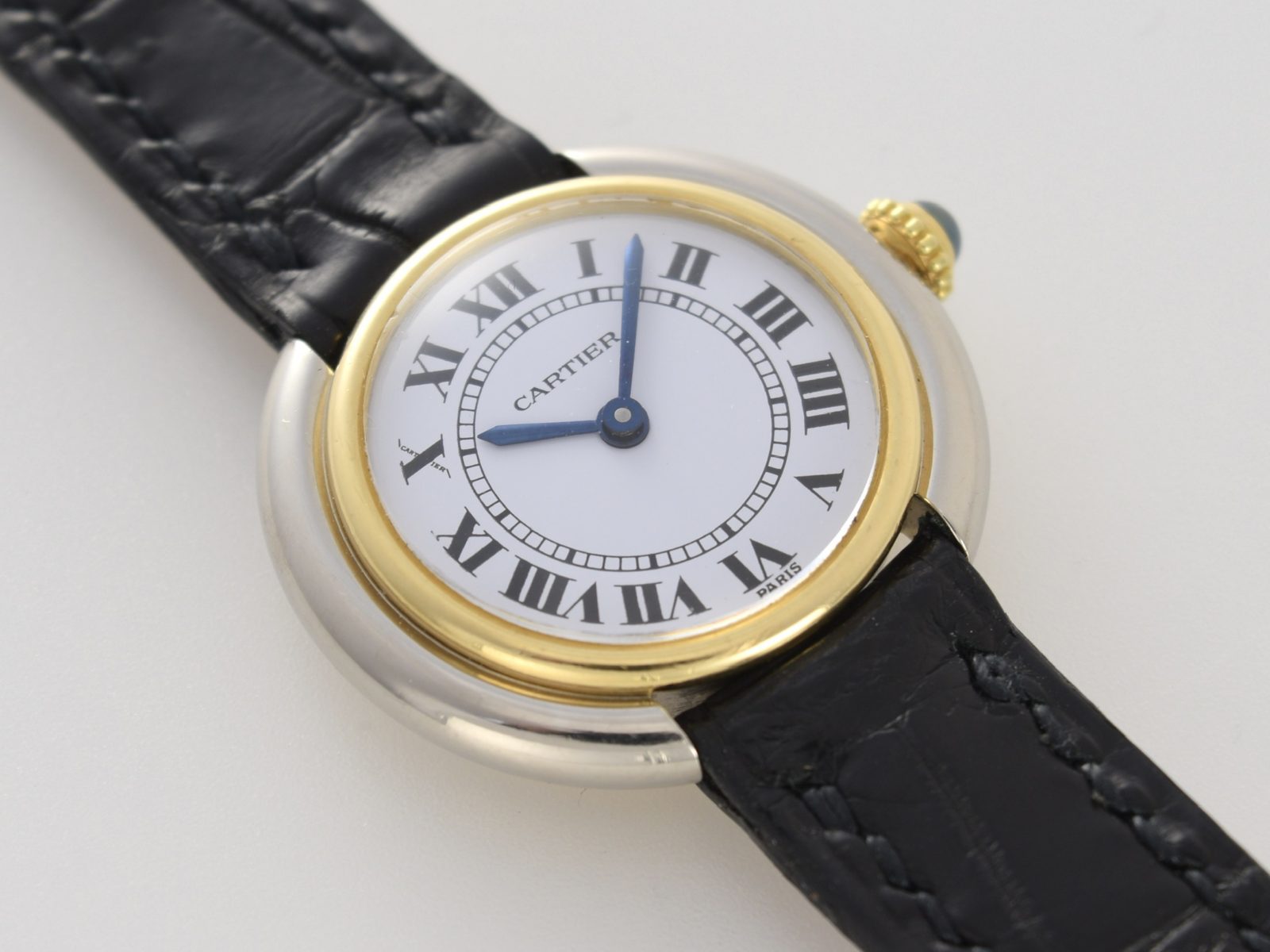 CUE Vintage Watch